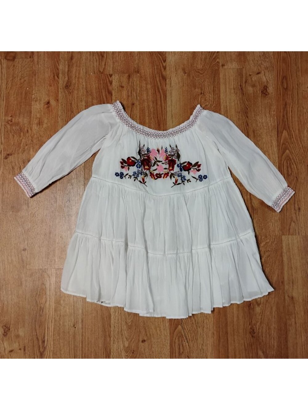 FREE PEOPLE Womens S White Embroidery Off Shoulder Top BoHo